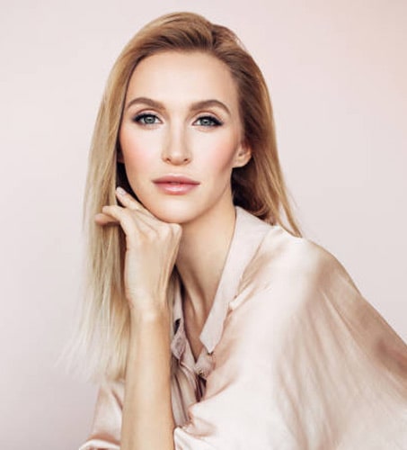 Camila Fernández - Maquilladora Profesional Hair Studio